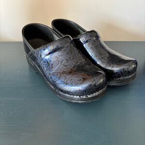 Dansko Navy Paisley Swirl Leather Comfort Clogs Size 38